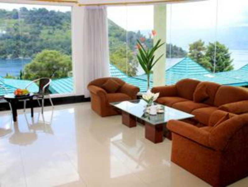 Danau Toba International Cottage Parapat Luaran gambar